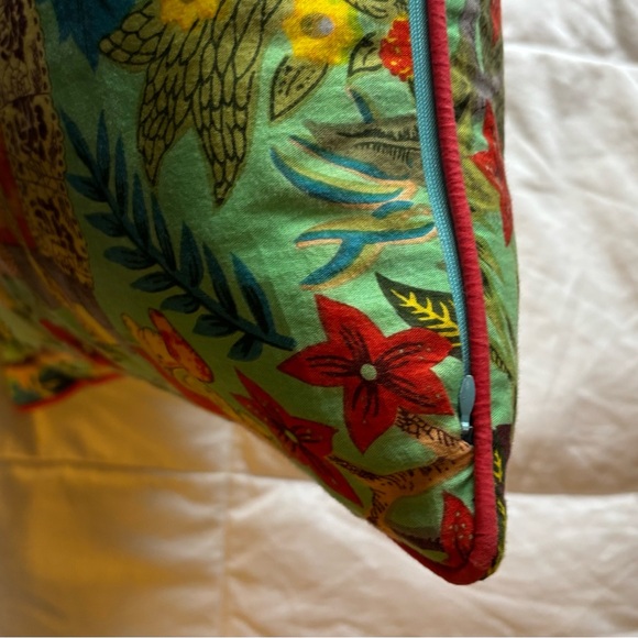 Frida Kahlo Pillow 20x20 feather down - Picture 4 of 4